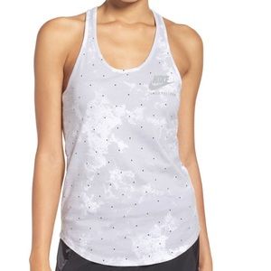 Unique Nike International workout tank